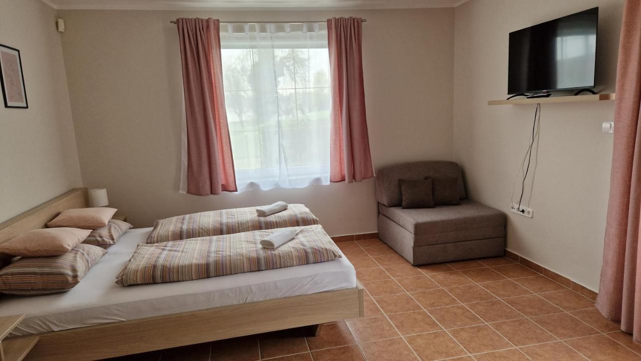 Silence Apartmanhaz زلاكاروس المظهر الخارجي الصورة